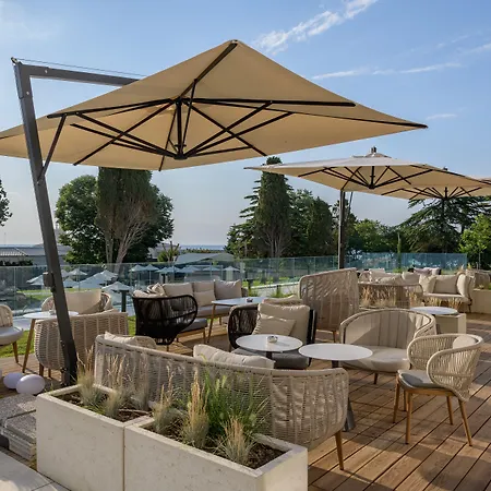 Ξενοδοχείο Aquahouse *