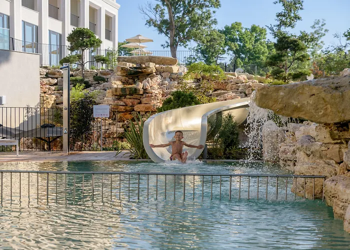 Aquahouse Hotell Varna